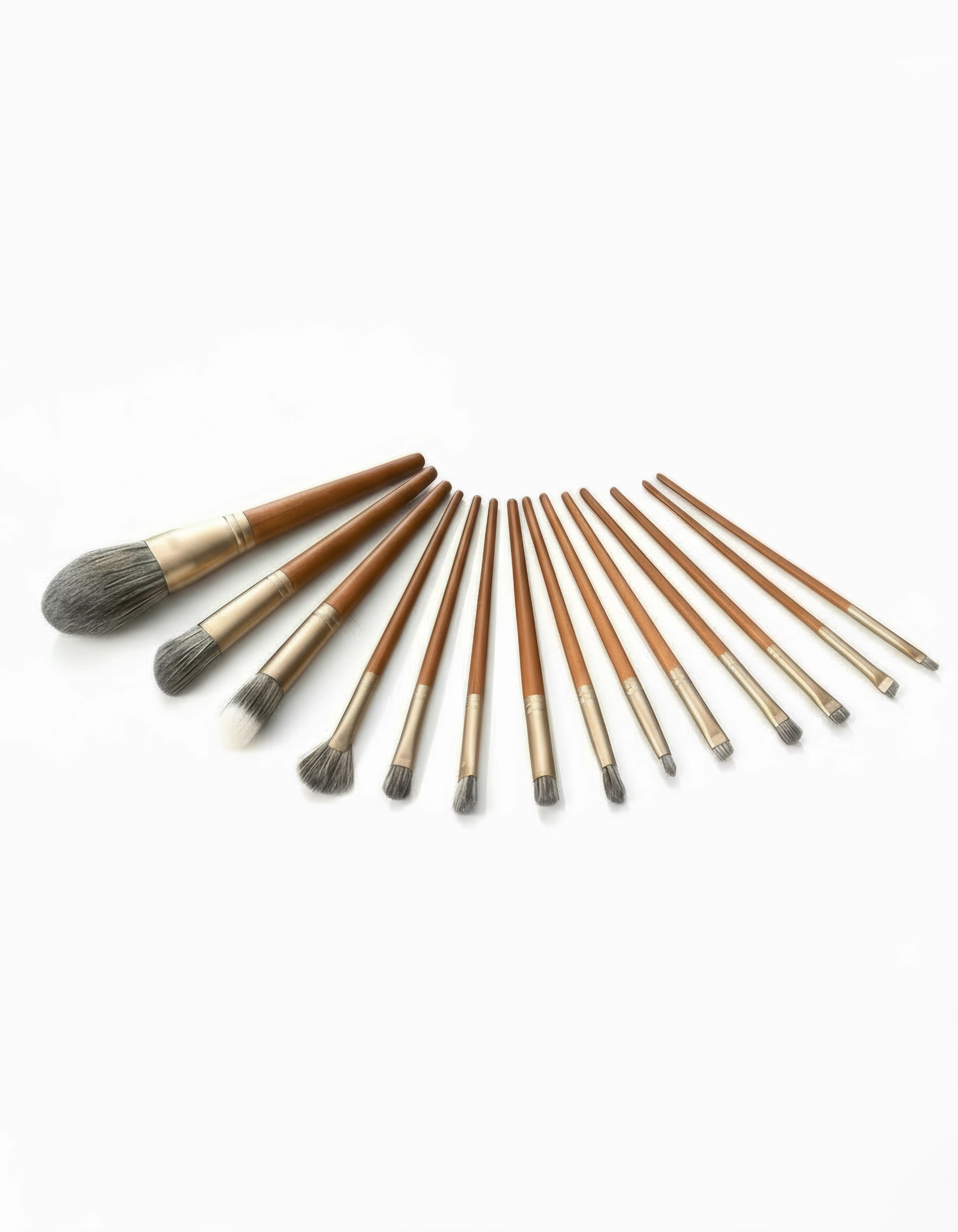 Professional Foundation Brush - Wholesale Beauty Tool, MOQ Available