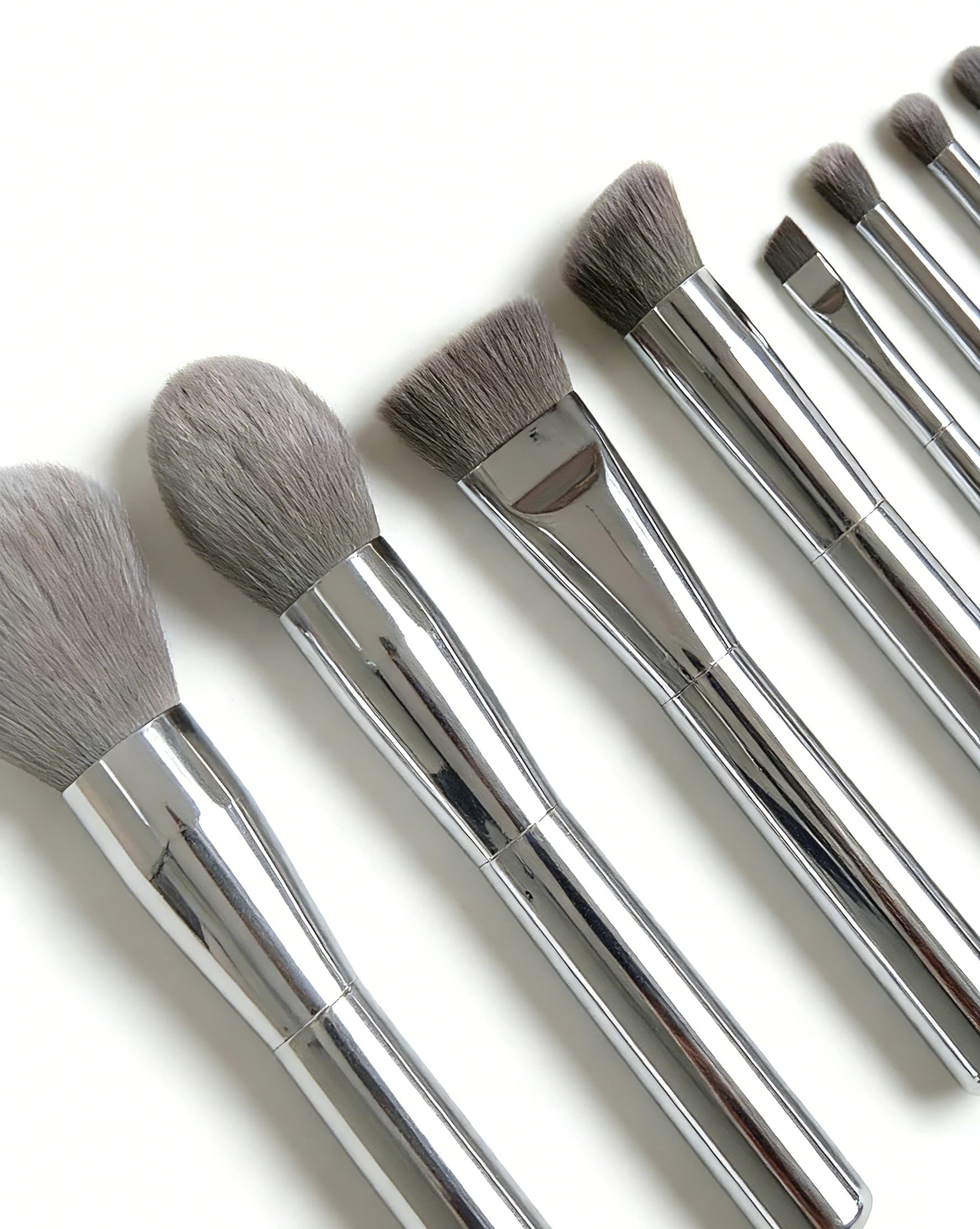 Aluminum Alloy Makeup Brush - Monolithic Monocolor Profile