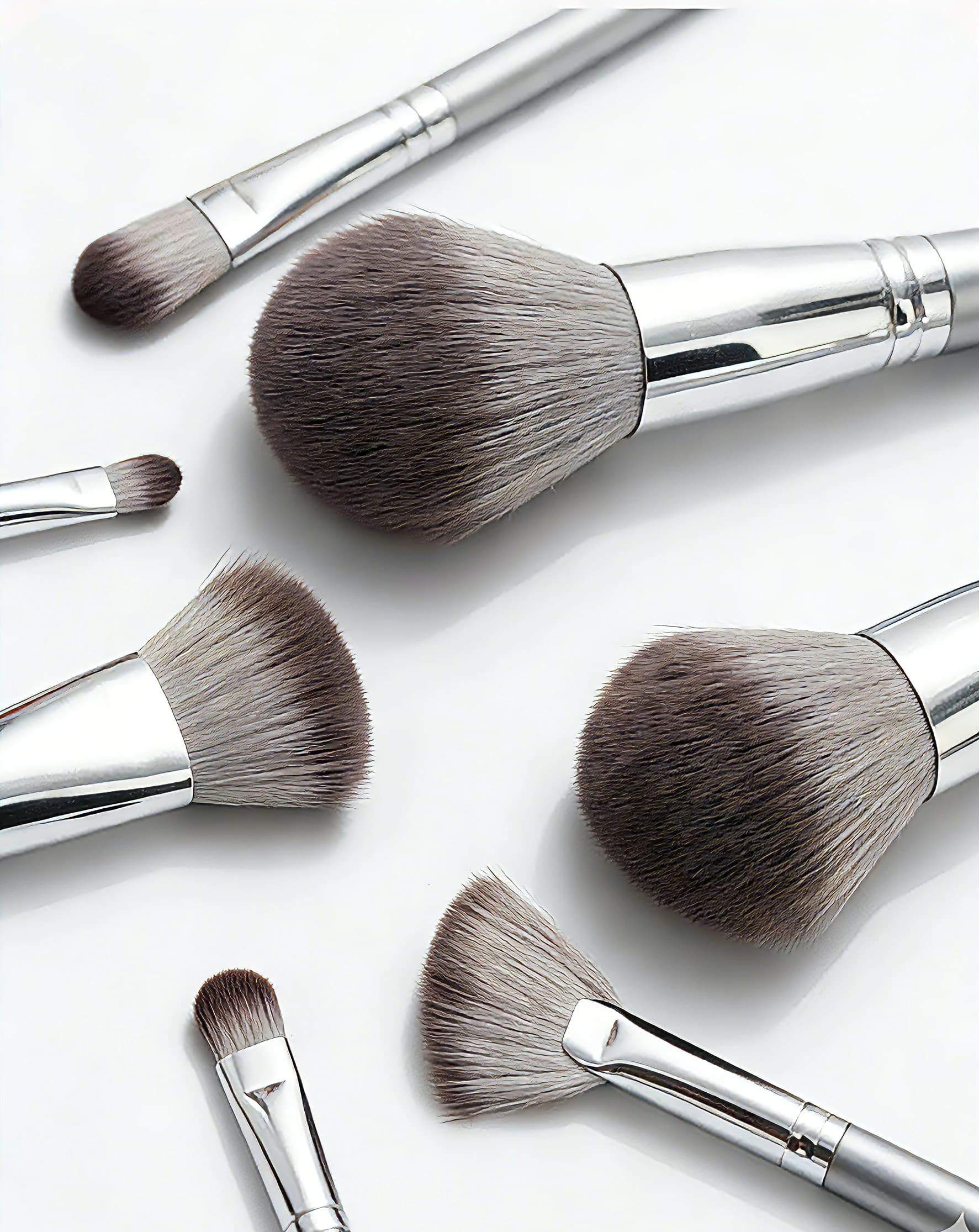 Silver Handle Makeup Brush Set (15pcs) - Precision Cut Bio-Mimetic Bristles